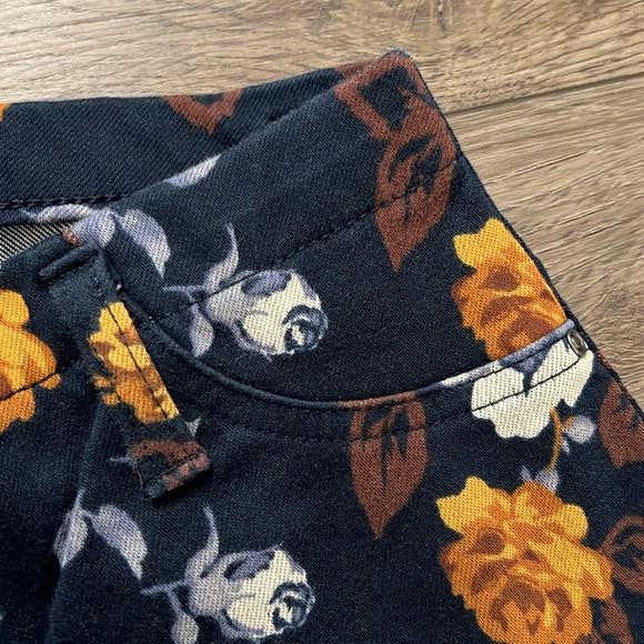 Faded Glory Women’s Navy Blue Floral Print Pull On  Stretchy Pants Size M - Picture 4 of 9